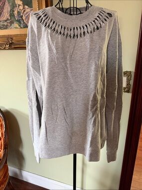 Victoria Sport Grey Sweatshirt